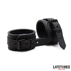 Esposas con Cadena Negro Solido