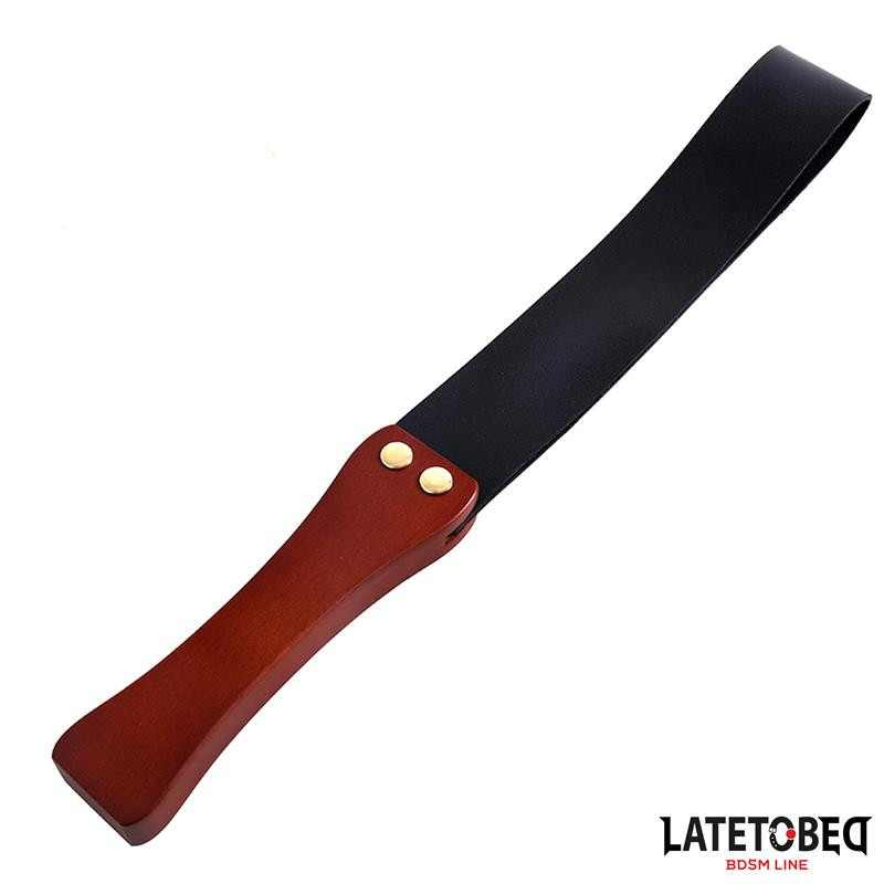 Pala con Mango de Madera 47 cm